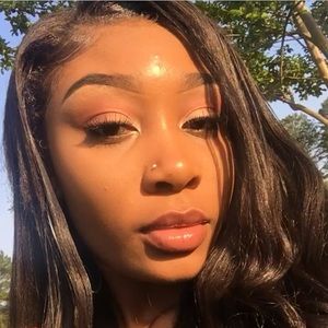 Meet your Posher, Armani